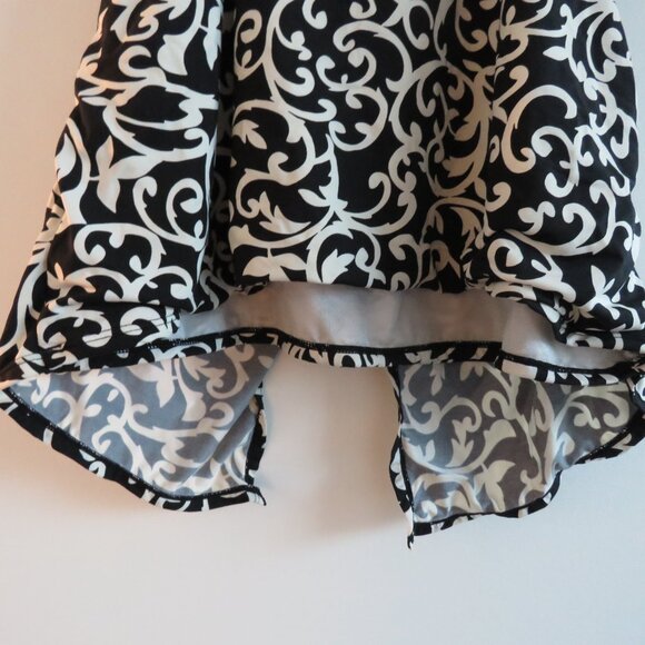 MIRACLESUIT Black and White Flyaway Swim Tankini in Love Scroll Knot - Size US 8 - Picture 8 of 13